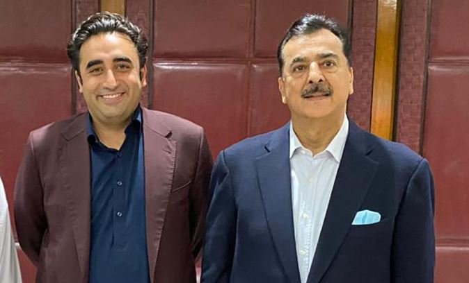 یوسف رضا گیلانی چیئرمین سینیٹ کے لیے مضبوط امیدوار