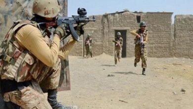 مردان میں سیکیورٹی فورسز نے خفیہ اطلاعات پر آپریشن کے دوران 2 دہشت گردوں کو ہلاک کردیا۔