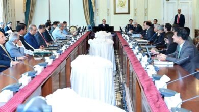 وزیراعظم سمیت وفاقی کابینہ کا تنخواہیں اور مراعات نہ لینے کا فیصلہ