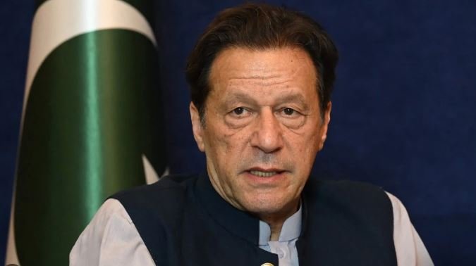 جلاؤ گھیراؤ کیس: عمران خان کی عبوری ضمانتوں پر سماعت 22 مارچ تک ملتوی