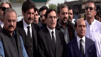 پی ٹی آئی کا عدلیہ کی آزادی اور عمران خان کی رہائی کیلیے پشاور میں ریلی کا اعلان