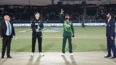 چوتھا ٹی20: پاکستان کا نیوزی لینڈ کے خلاف ٹاس جیت کر بولنگ کا فیصلہ