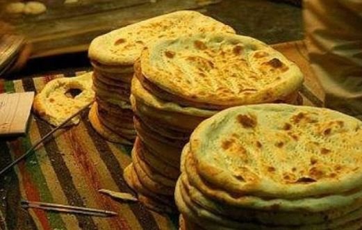 پنجاب حکومت کا روٹی کی قیمت میں 4روپے کمی کا اعلان
