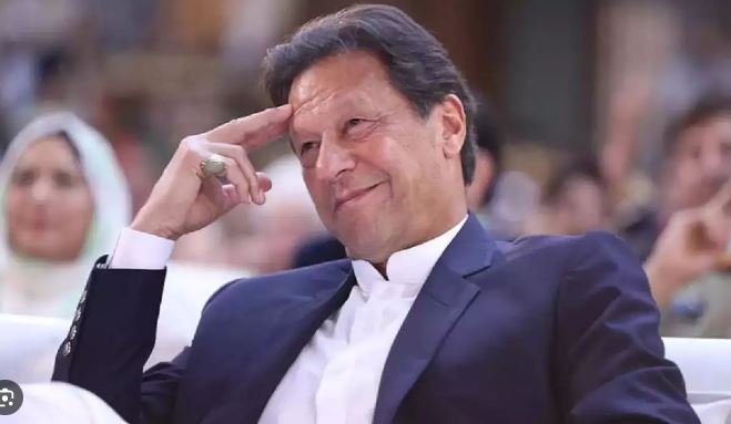 ہم نے مذاکرات کیے تو ن لیگ کی حکومت چلی جائے گی، عمران خان