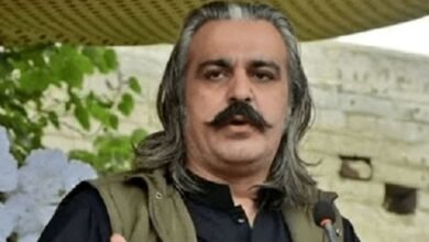 وزیراعلی خیبرپختونخوا علی امین گنڈا پور کے ناقابل ضمانت وارنٹ گرفتاری جاری