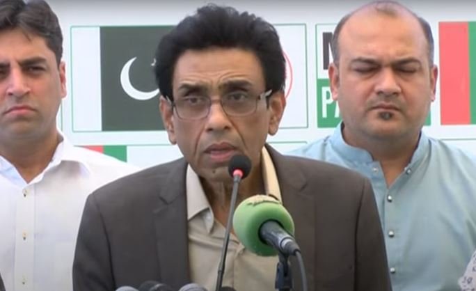 ایک سے 15 گریڈ تک نوکریاں کراچی کے مقامی افراد کو ملنی چاہئیں، ایم کیو ایم