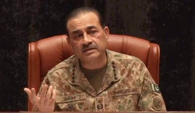 نوجوان افسران دیانتداری، پیشہ ورانہ مہارت اور وطن سے خلوص کے اعلیٰ ترین معیارات کو اپنائیں: فیلڈ مارشل