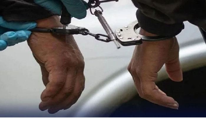افغان شہریوں کو غیر قانونی ویزا جاری کرنے میں ملوث ایف آئی اے کے 2 اہلکارگرفتار
