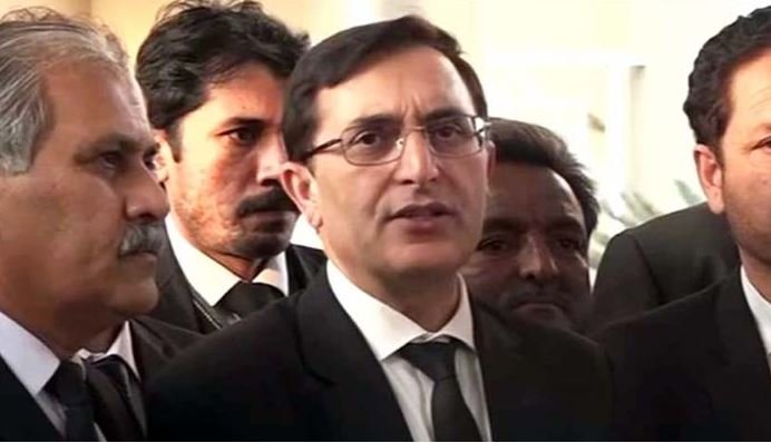مذاکرات کا عمل آگے نہیں بڑھ سکا لیکن اب بہتری کی طرف جانا چاہیے: بیرسٹر گوہر