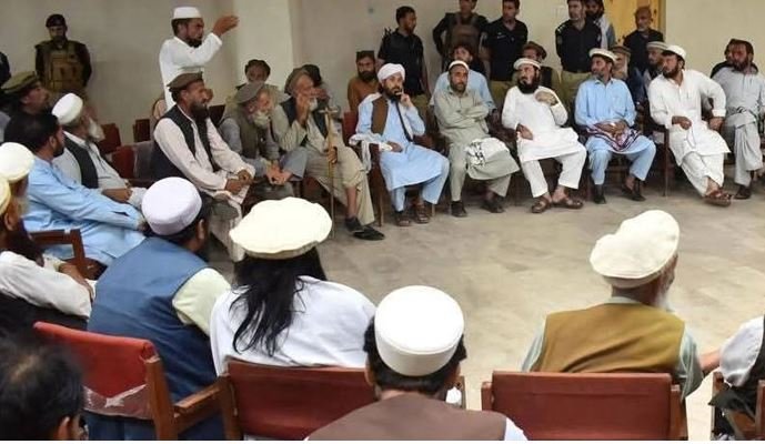 وادی تیراہ کے واقعے پر مذاکراتی اجلاس، دہشتگردی سے متاثرہ قبائل کو ریلیف دینے پر اتفاق