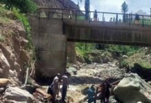 شاہراہ بابوسرپرسرچ آپریشن جاری ، متعددگاڑیوں کو ملبے سے نکال لیا گیا،لاپتا افراد کاپتا نہ چل سکا