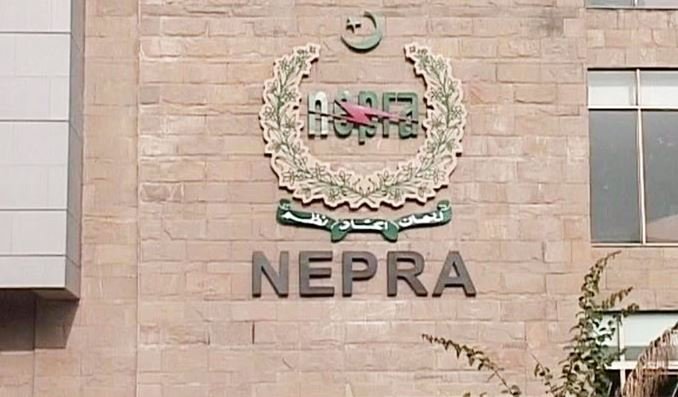 نیپرا نے سیپکو اور حیسکو پر ساڑھے 9 کروڑ روپے کے جرمانے عائد کردیے