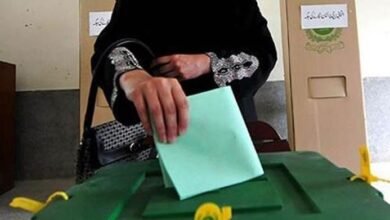 پی ٹی آئی ارکان کی نااہلی سے خالی نشستوں پر ضمنی انتخاب کے شیڈول کا اعلان