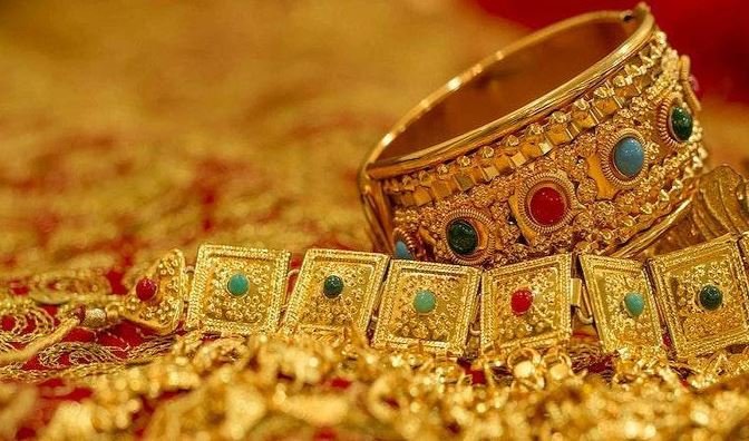 ملک میں فی تولہ سونا ہزاروں روپے مہنگا ہوگیا