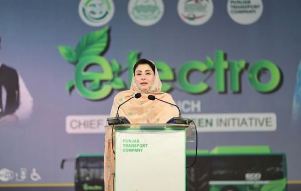 سیلاب متاثرین کا بینظیر انکم سپورٹ پروگرام کے 10ہزار سےکچھ نہیں بنےگا، مریم نواز