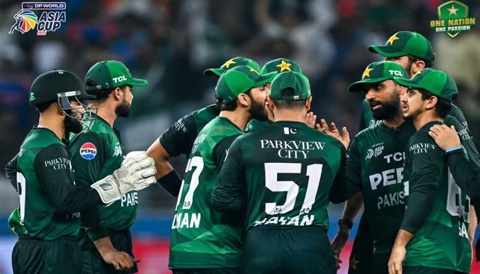 پاکستان ٹیم نے ایشیاکپ کے فائنل کی پوری فیس 7 مئی کو بھارتی حملے میں شہید ہونیوالوں کے نام کردی