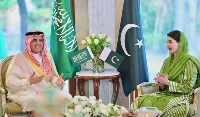 سعودی سرمایہ کاروں کو بہت پہلے پاکستان آنا چاہیے تھا: سعودی شہزادہ