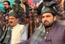 وزیراعلیٰ سہیل آفریدی اور جنید اکبر کا جارحانہ انداز، پی ٹی آئی میں خطرے کی گھنٹیاں بج گئیں