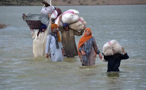 سیلاب متاثرین کو 17 اکتوبر سے امدادی چیک دینے کی منظوری