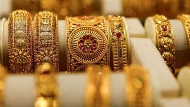 سونے کی آسمان کو چھوتی قیمت کو بریک لگ گئی، ہزاروں روپے کی بڑی کمی