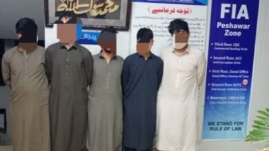 پشاور: غیرقانونی پاکستانی دستاویزات سے سعودی ویزا حاصل کرنیکی کوشش کرنیوالے 5 افغانی گرفتار