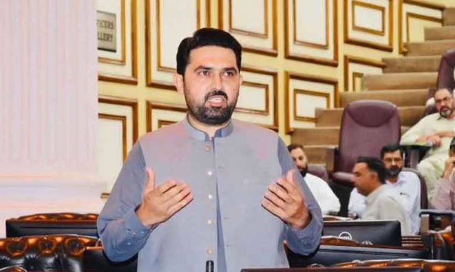 دہشتگردی کا خاتمہ کرنا ہے تو بند کمروں سے نکل کر فیصلے کرنا ہونگے: وزیراعلیٰ پختونخوا