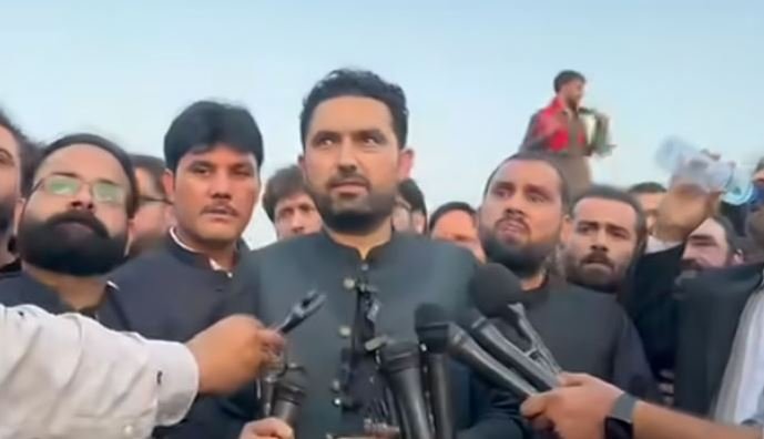 اسلام آباد میں وزیراعلیٰ کے پی کیخلاف پیکا ایکٹ کے تحت مقدمہ درج کرلیا گیا