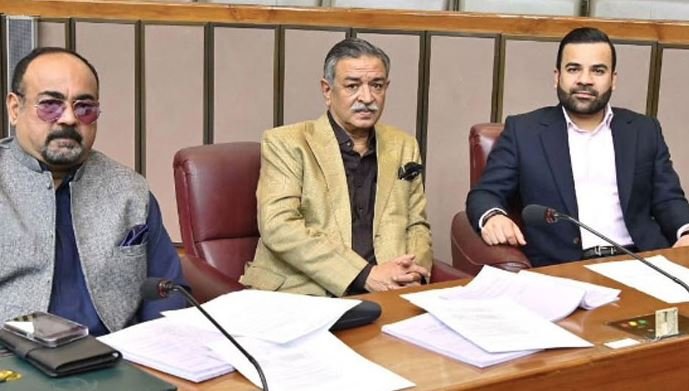 ایم کیو ایم پاکستان کے رکن قومی اسمبلی کا کراچی کو وفاق کے حوالے کرنے کا مطالبہ