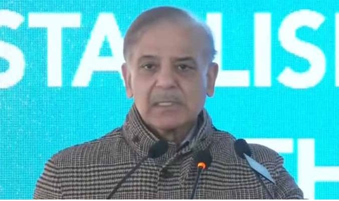 جنگ میں پاک فوج نے بھارت کو زناٹے دار تھپڑ رسید کیا جس پر امریکی کانگریس نے بھی مہرلگائی: وزیراعظم