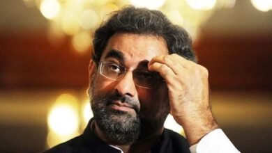 سابق وزیراعظم شاہد خاقان دل کی تکلیف کے باعث اسپتال میں داخل، 2 اسٹنٹ ڈالے گئے